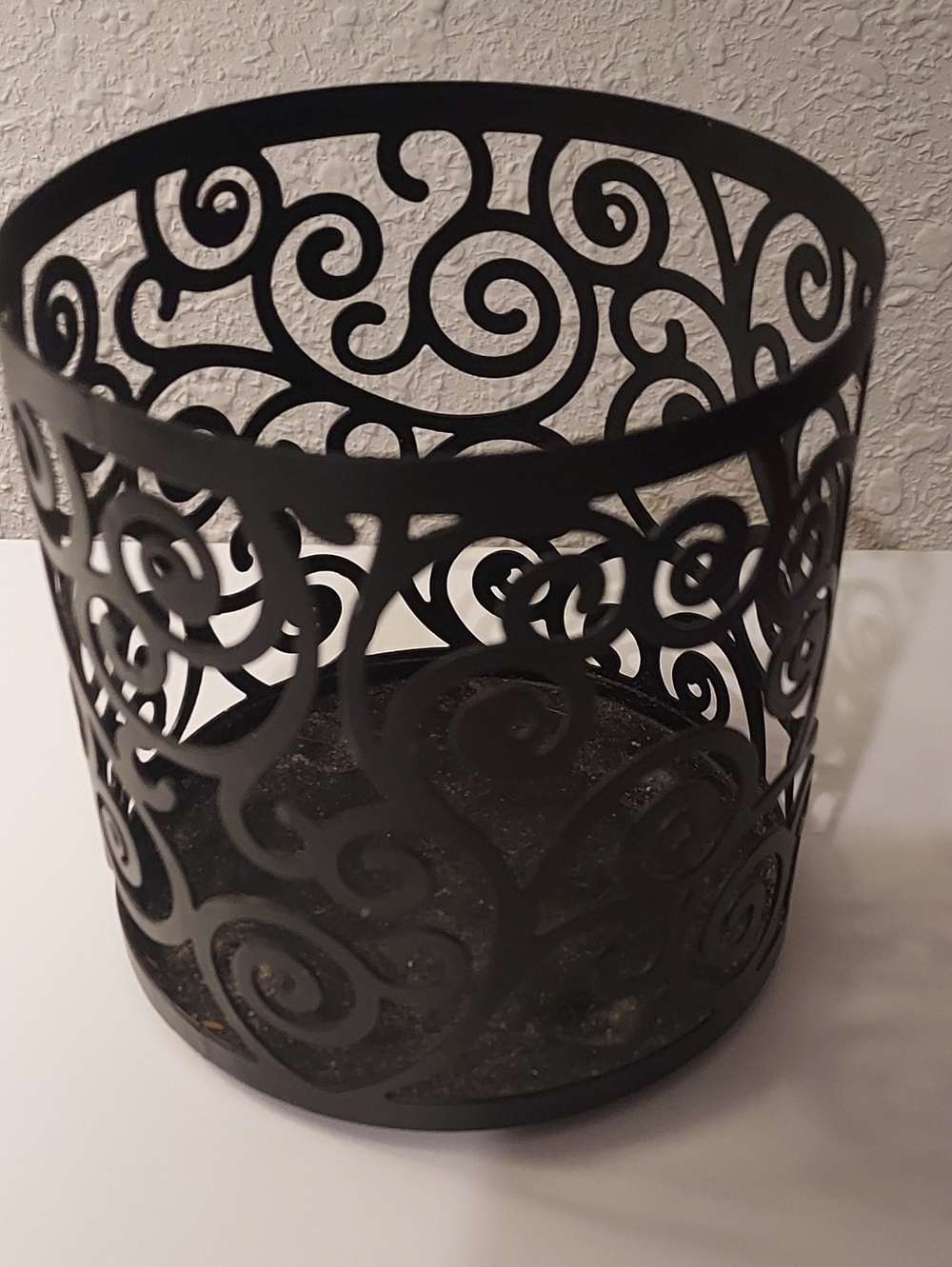 Yankee Candle Black Scroll Filigree Metal Pedestal Candle Holder 4x4
